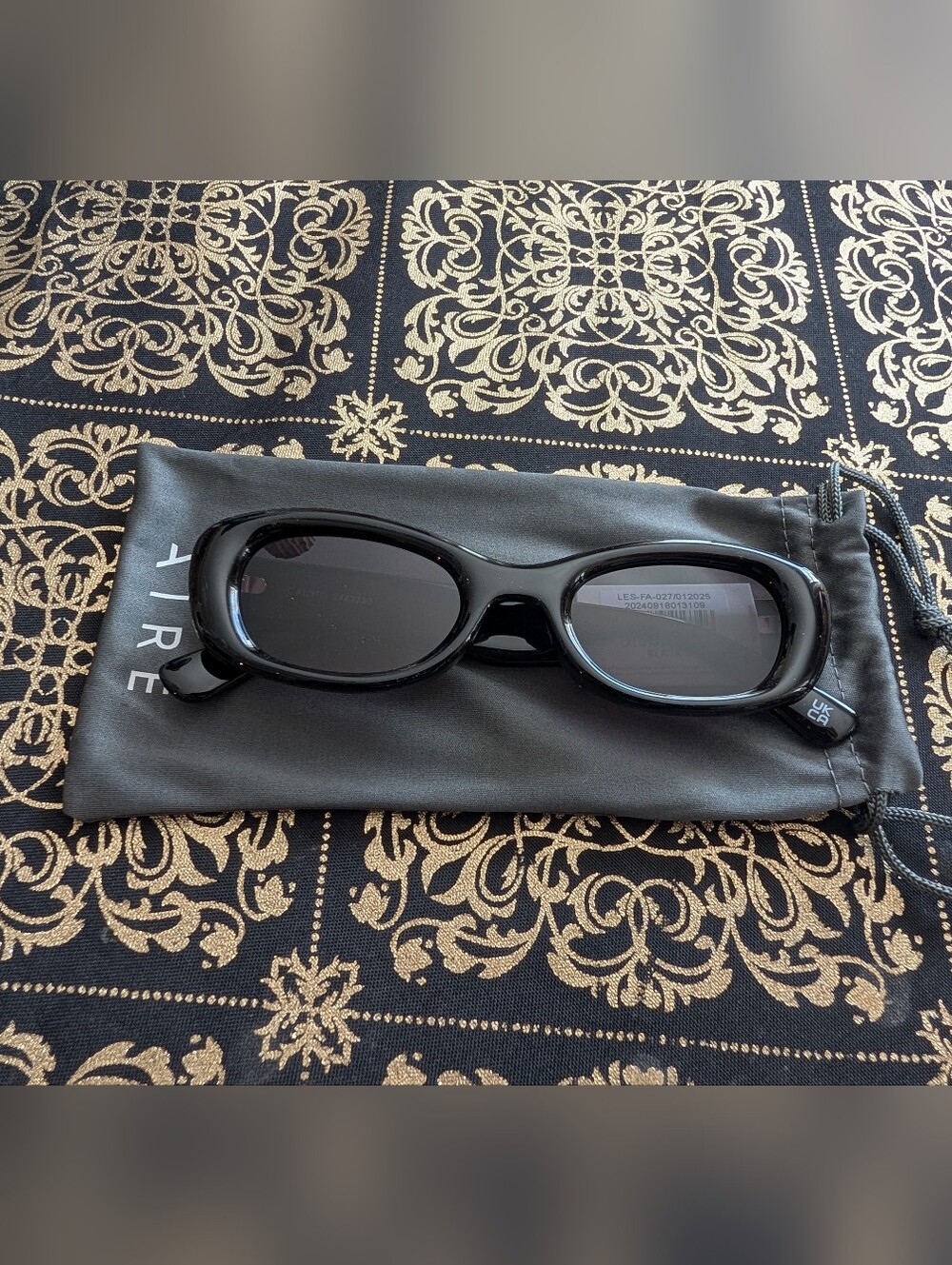 Aire Calisto Black Sunglasses with Dark Lenses